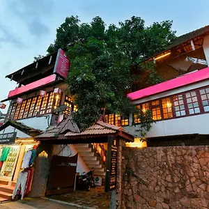 Hotel Oyo 16778 House Of Yesudas, Kochi